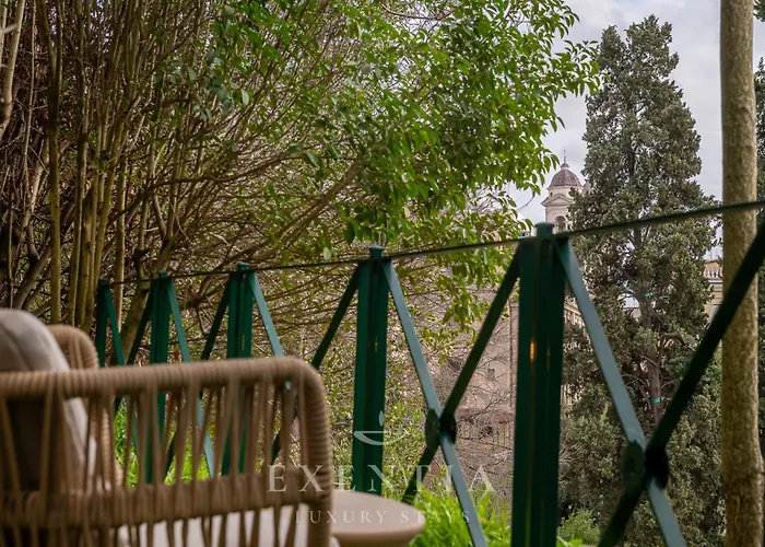 Villa Exentia - Private Garden With Jacuzzi Near Spanish Steps, Via Margutta - Roma