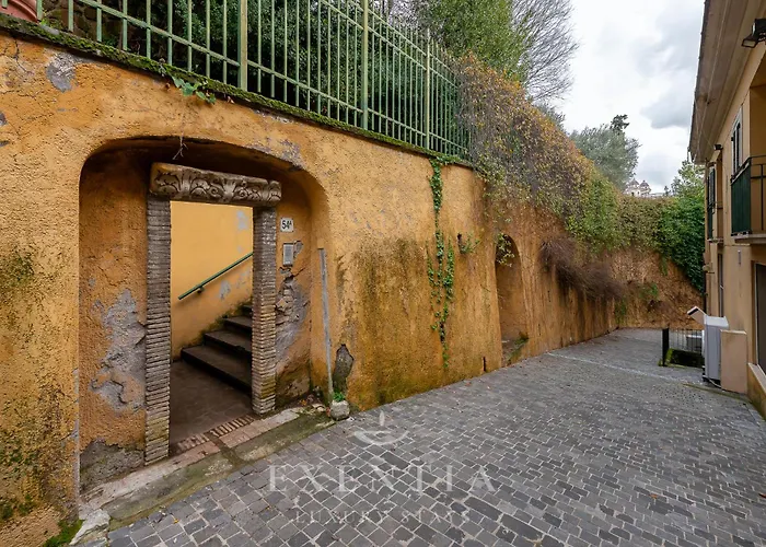 Villa Exentia - Private Garden With Jacuzzi Near Spanish Steps, Via Margutta - Roma