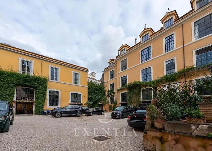 Villa Exentia - Private Garden With Jacuzzi Near Spanish Steps, Via Margutta -